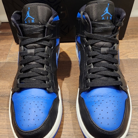 Air Jordan 1 - Royal Blue - Picture 2 of 5